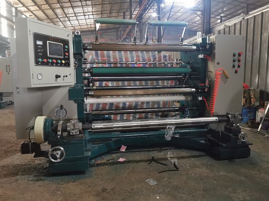 Macchina per ripiegare tessuti non tessuti da 1300 mm
