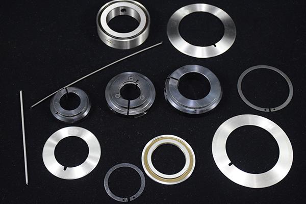 Lamella rotante di taglio rotante ad alta precisione Pvc Edge Blade Lamelle rotanti di taglio macchina tubo di carta nastro adesivo di taglio macchina lama 24